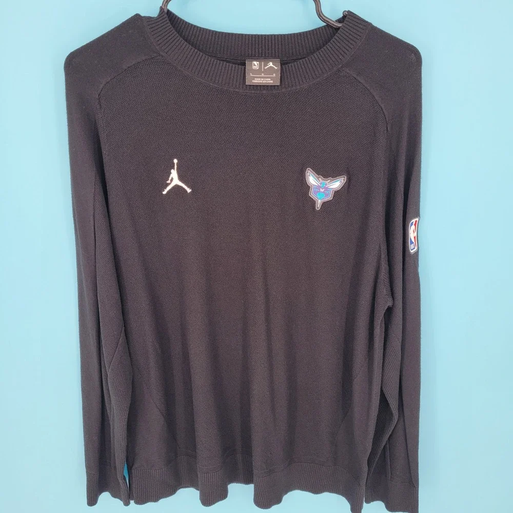 Rare Jordan NBA Charlotte Hornets Mens Large Black Knit Crewneck Sweater